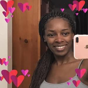 Meet your Posher, Carla